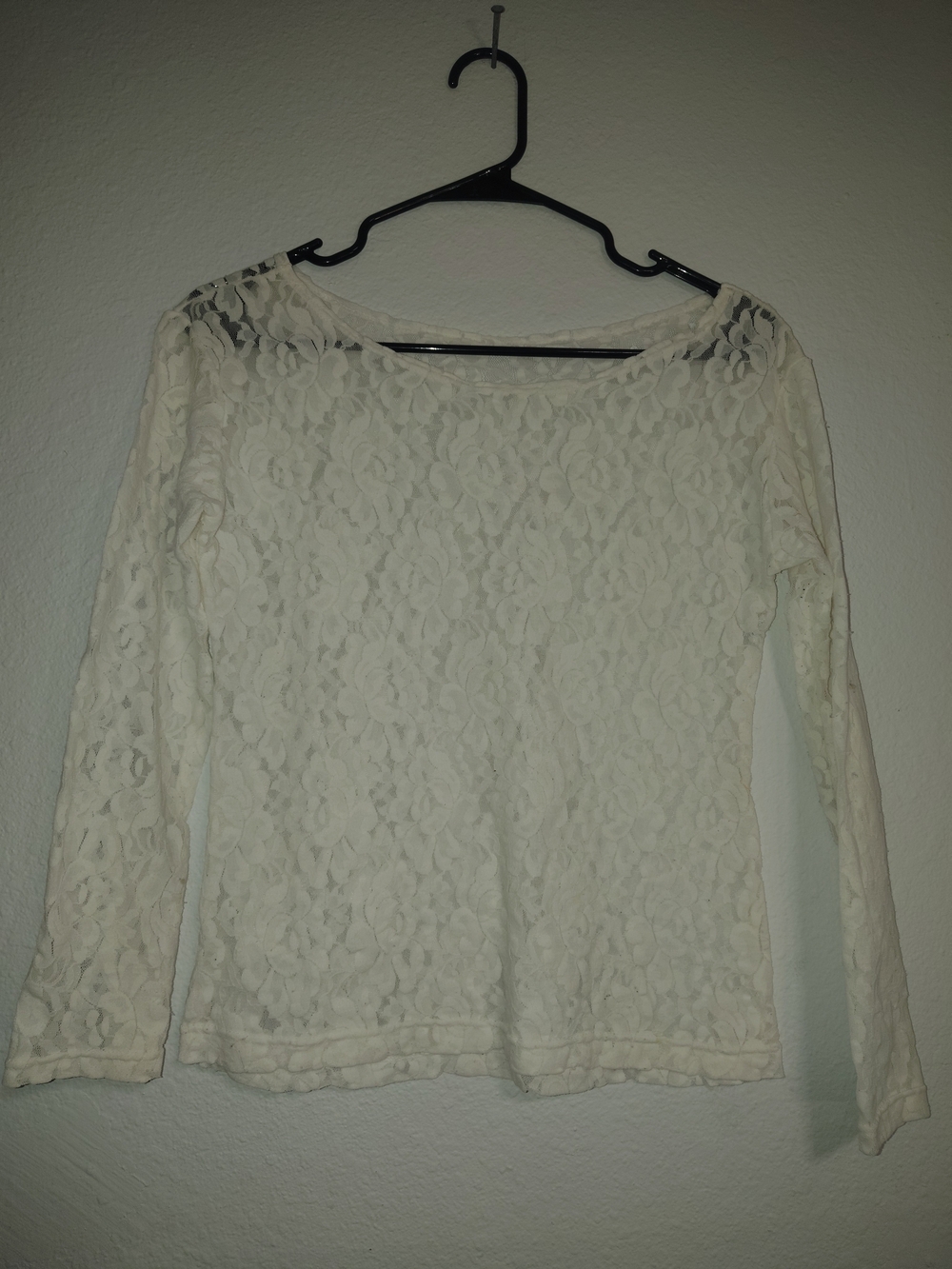 Women's Whote Lace Long-Sleeve Tee